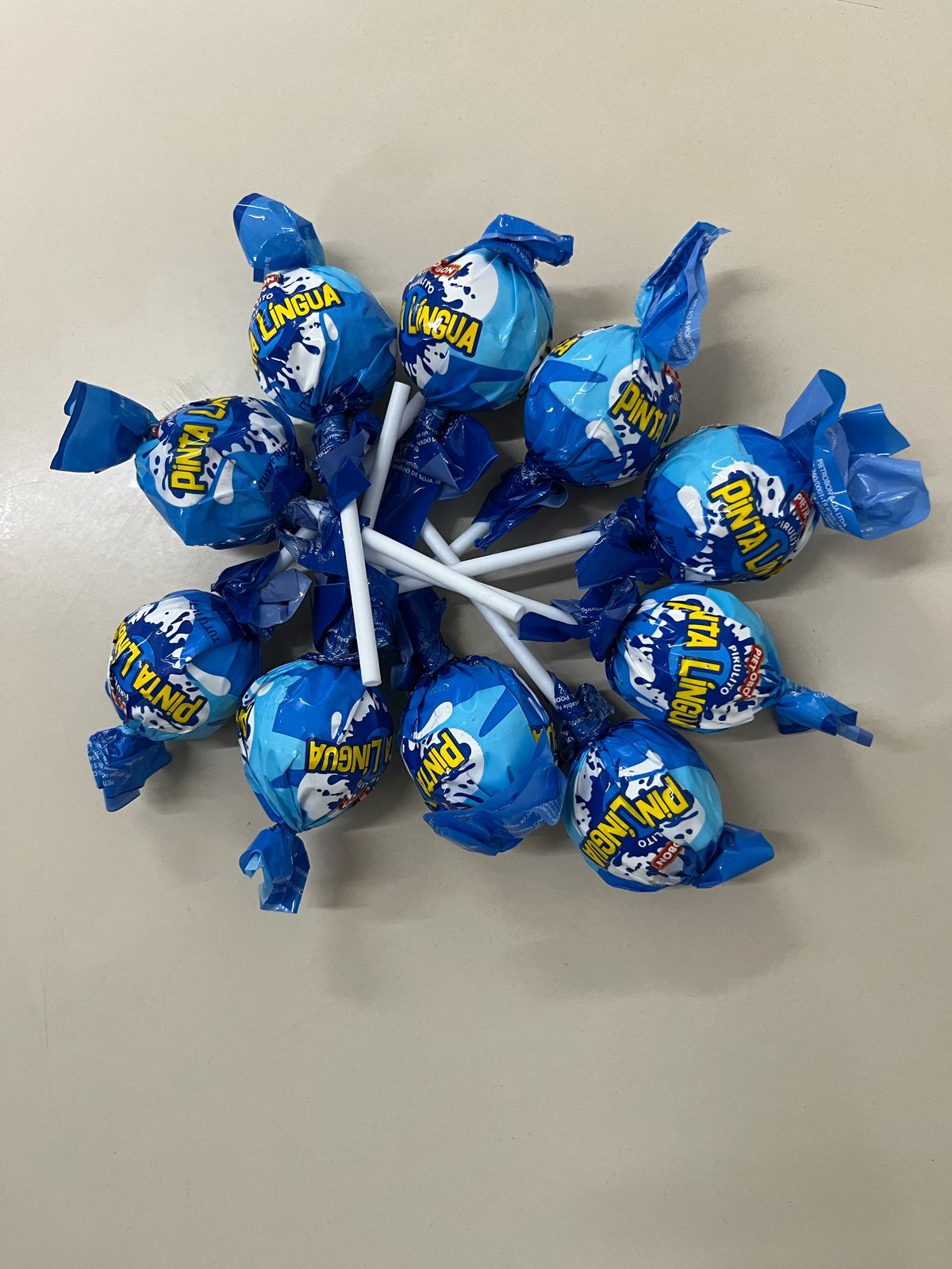 Pietrobon | PIRULITO BOLA 200G PINTA LINGUA